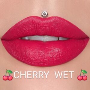SALE Jeffrey Star Cosmetics Velvet Trap 🍒CHERRY WET
